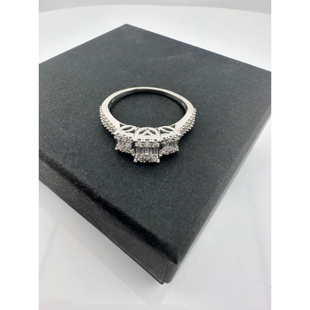 Stunning 1/2 Carat VS Lab Diamond Ring with Digital Appraisal Size 10 - Picture 10 of 16